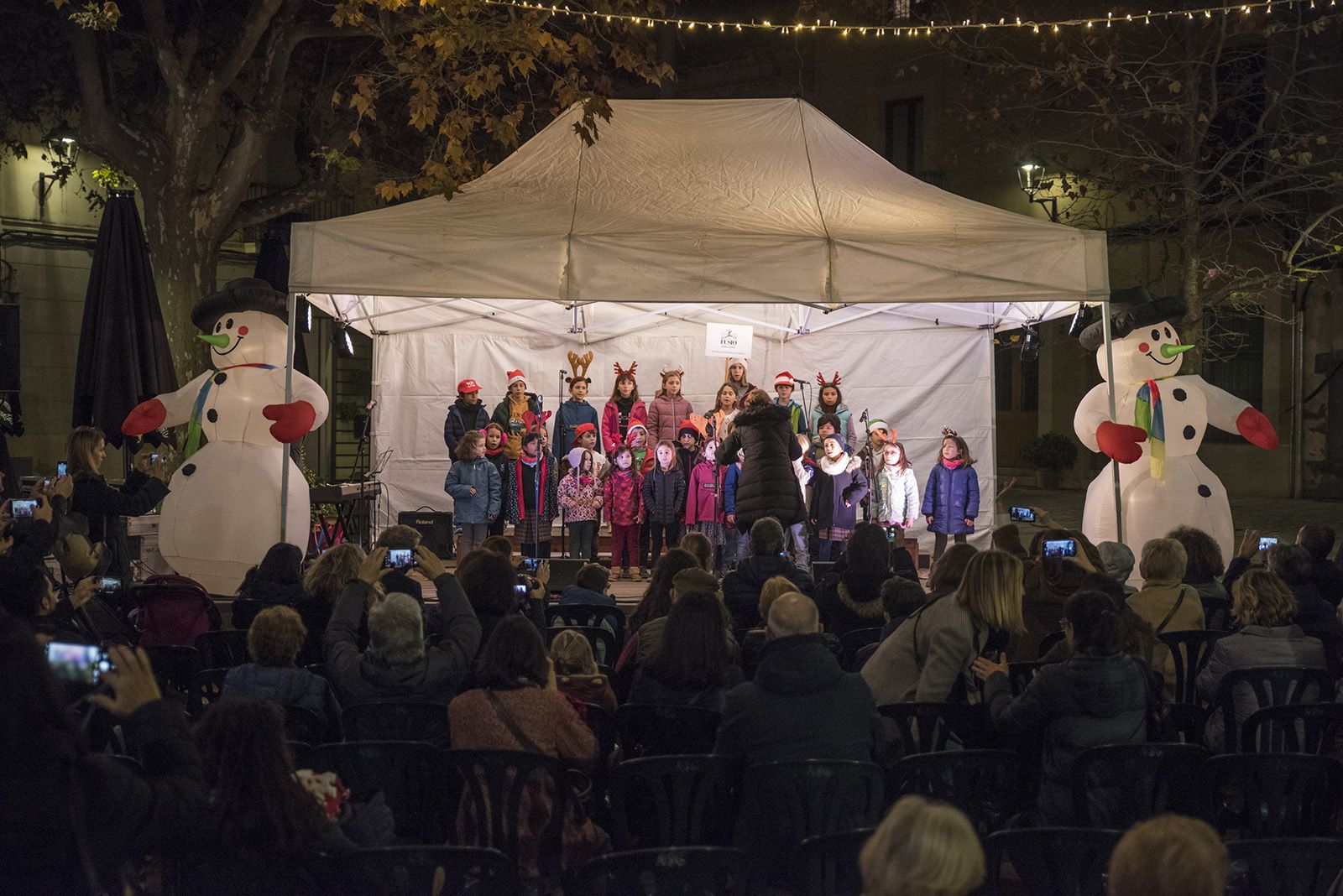 Nadales al carrer. FOTO: Bernat Millet.