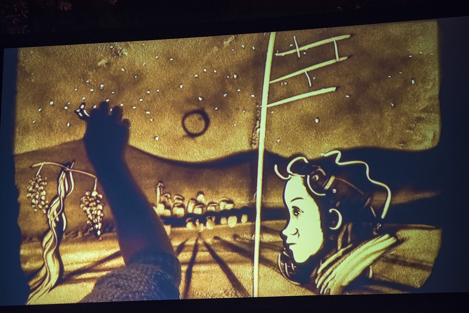 Muxinach i la llum. FOTO: Bernat Millet.