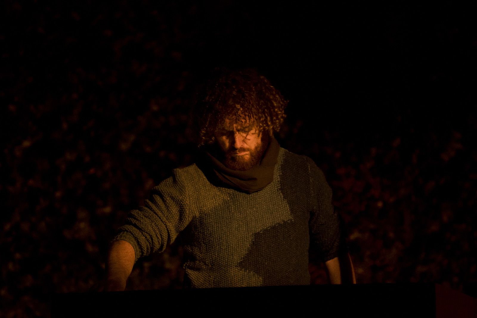 Muxinach i la llum. FOTO: Bernat Millet.