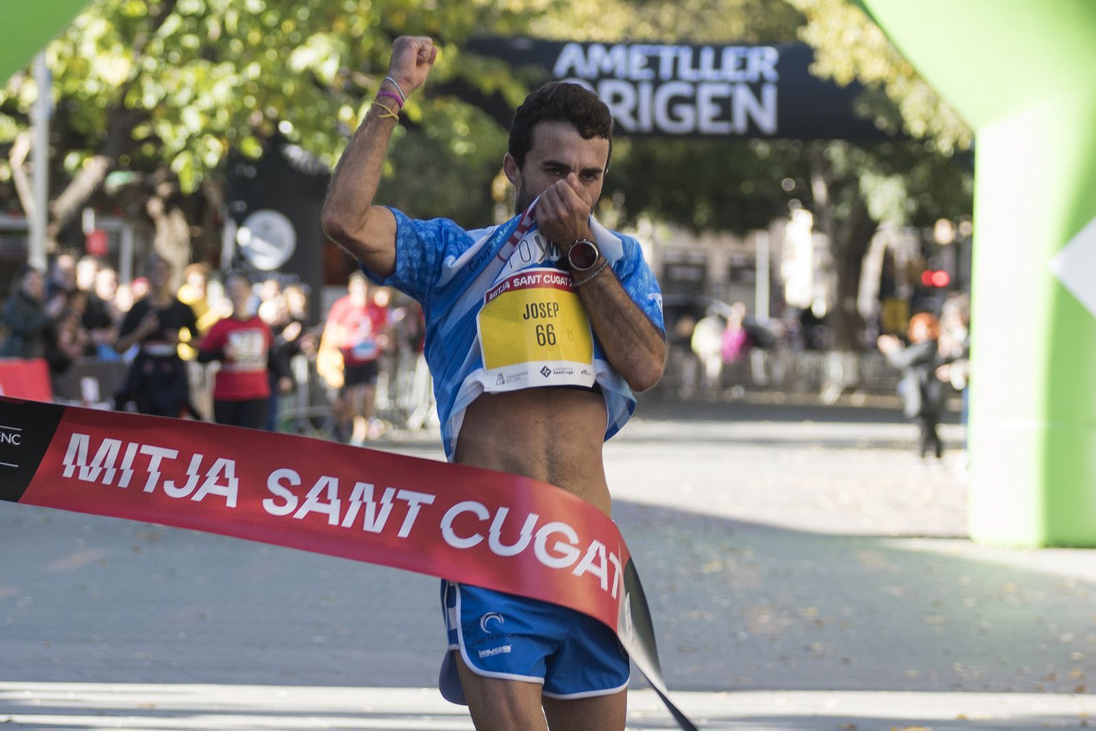 Josep Díaz, atleta del Club Runners Espanyol, vencedor de la 1a edició de la Cursa del Gall. FOTO: Bernat Millet