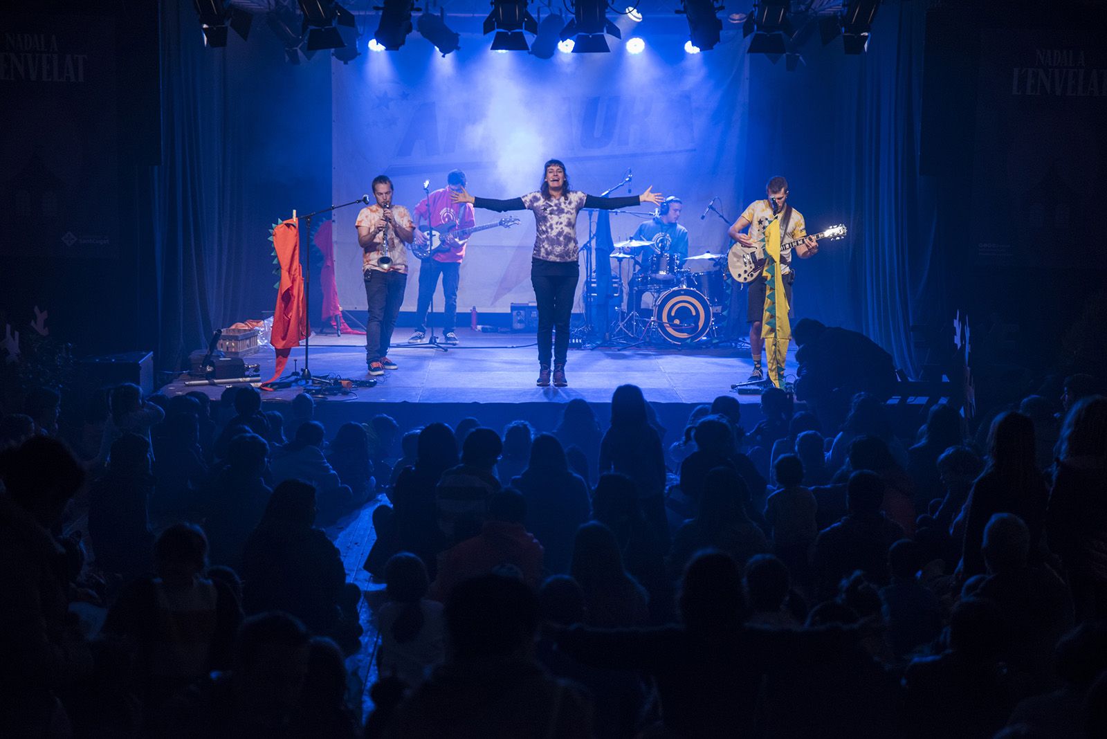 Gran festa d'inauguració de Nadal de l'Envelat. FOTO: Bernat Millet.