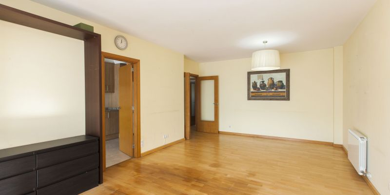 Saló-menjador del pis en venda de Torreblanca (Sant Cugat) de la immobiliària ORGAN. FOTO: Cedida Saló-menjador del pis en venda de Torreblanca (Sant Cugat) de la immobiliària ORGAN. FOTO: Cedida