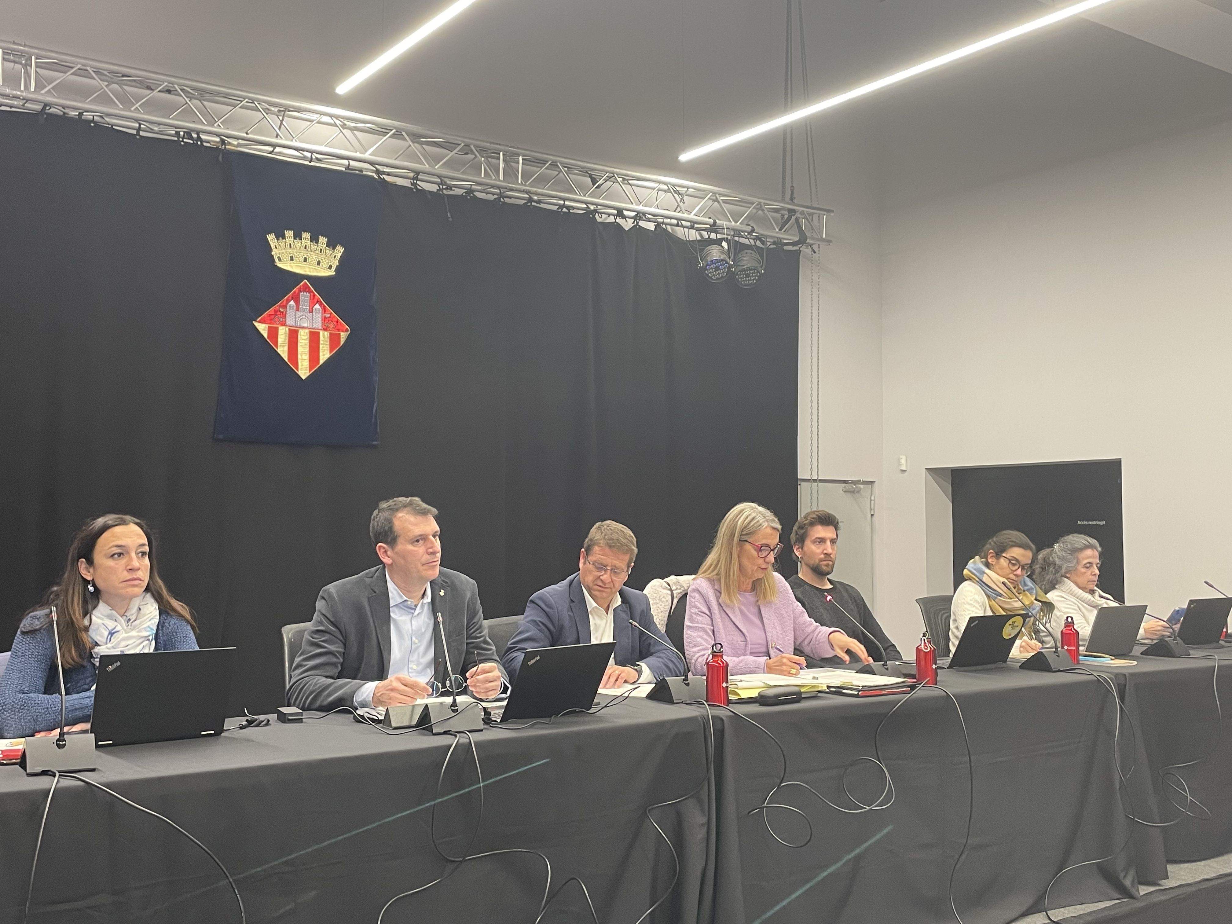 El ple municipal s'ha celebrat a la Sala Clavé de La Unió FOTO: À.Guinó