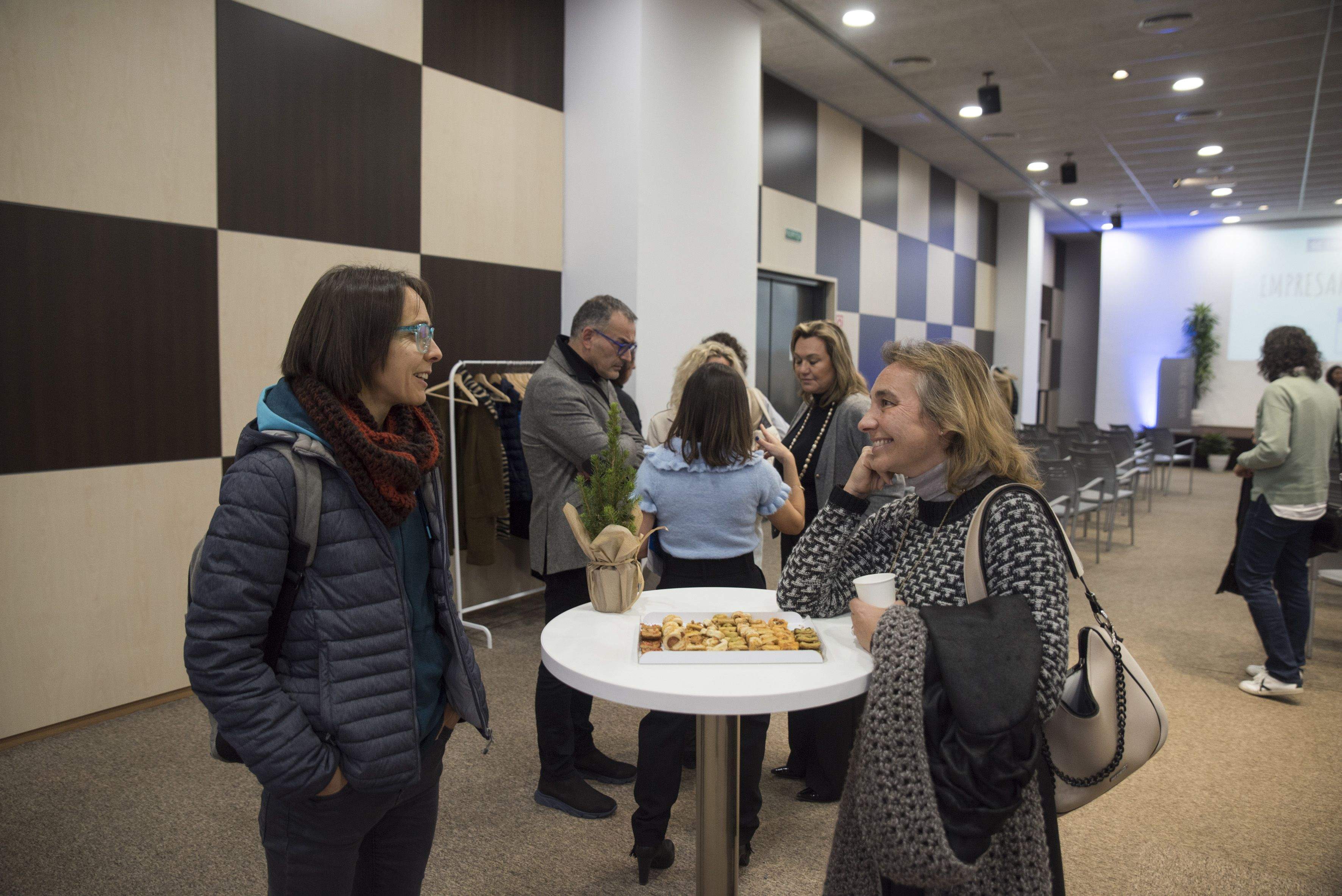 Teca Sabat a càrrec del càtering. FOTO: Bernat Millet