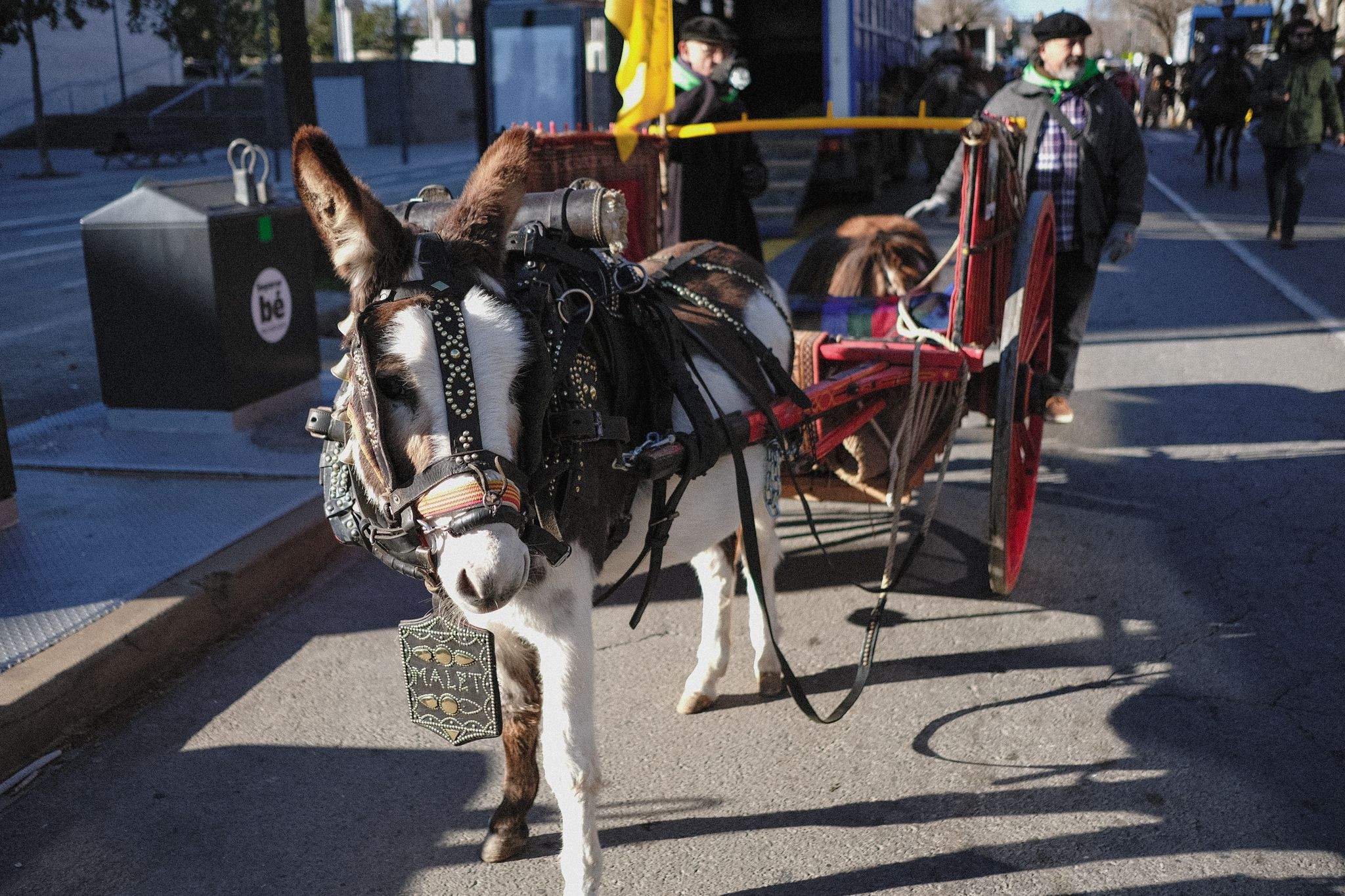 Inici de la Rua del Tres Tombs. FOTO: Ale Gómez