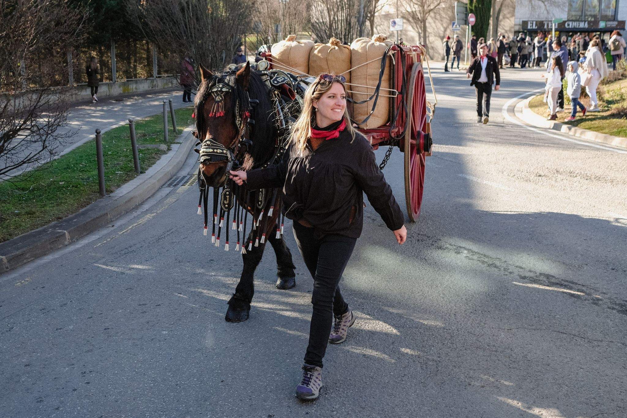 Inici de la Rua del Tres Tombs. FOTO: Ale Gómez