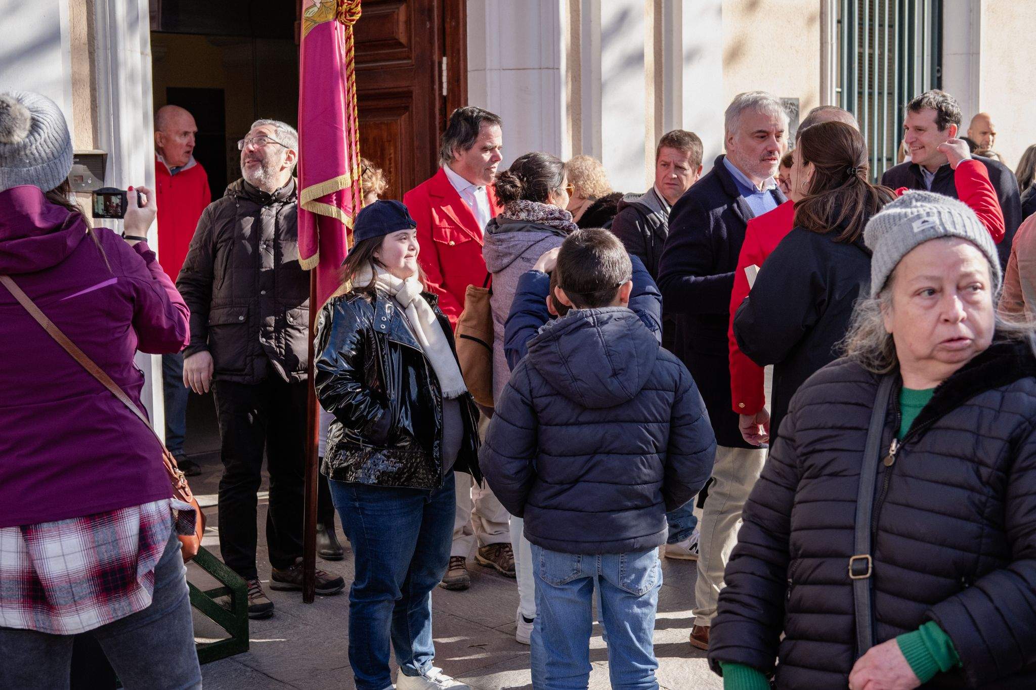 Arribada de la Rua a la pl. de Barcelona i rebuda per part de les autoritats municipals. FOTO: Ale Gómez