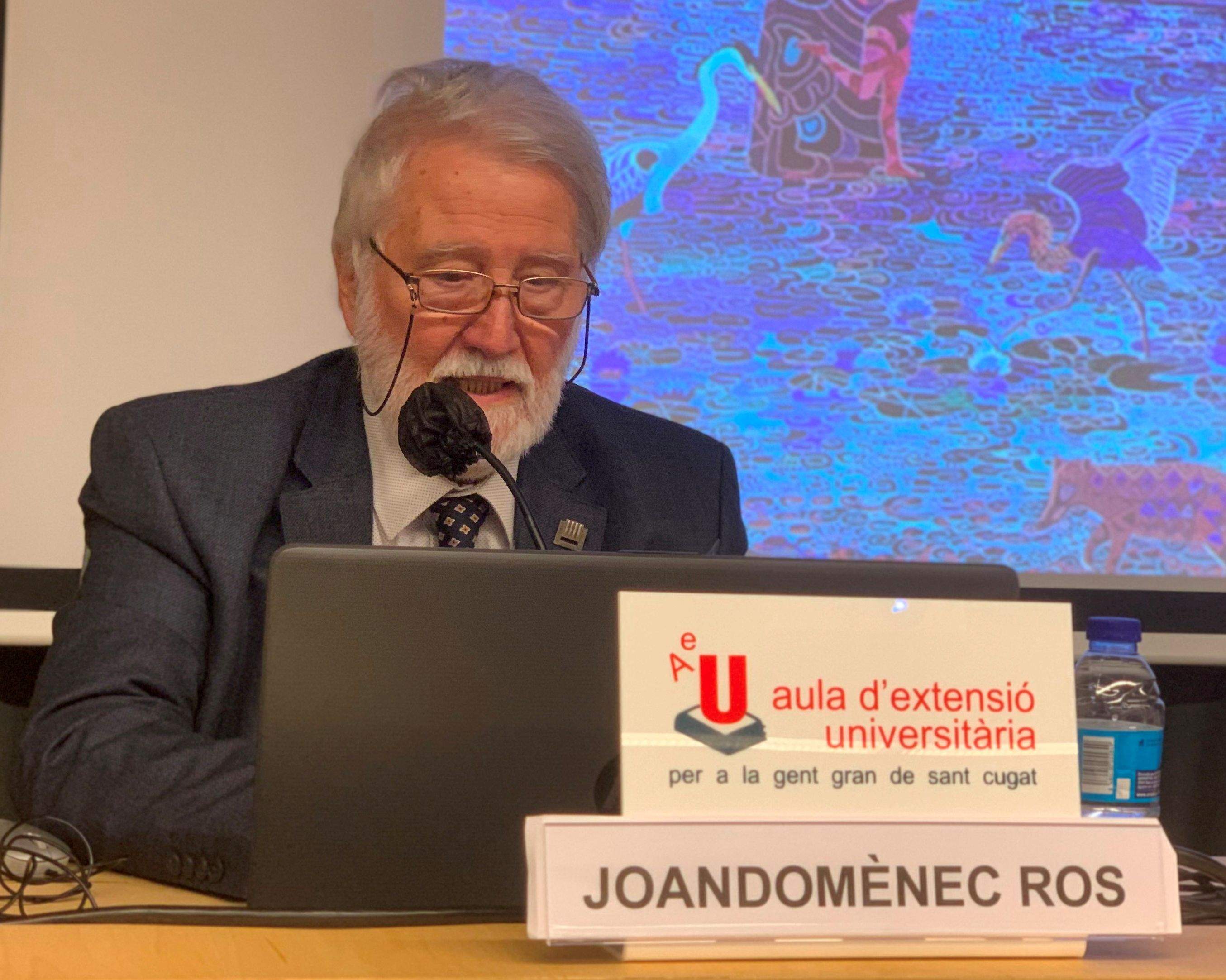 Joan Domènec Ros parla sobre la pèrdua de la biodiversitat. FOTO: Cedida