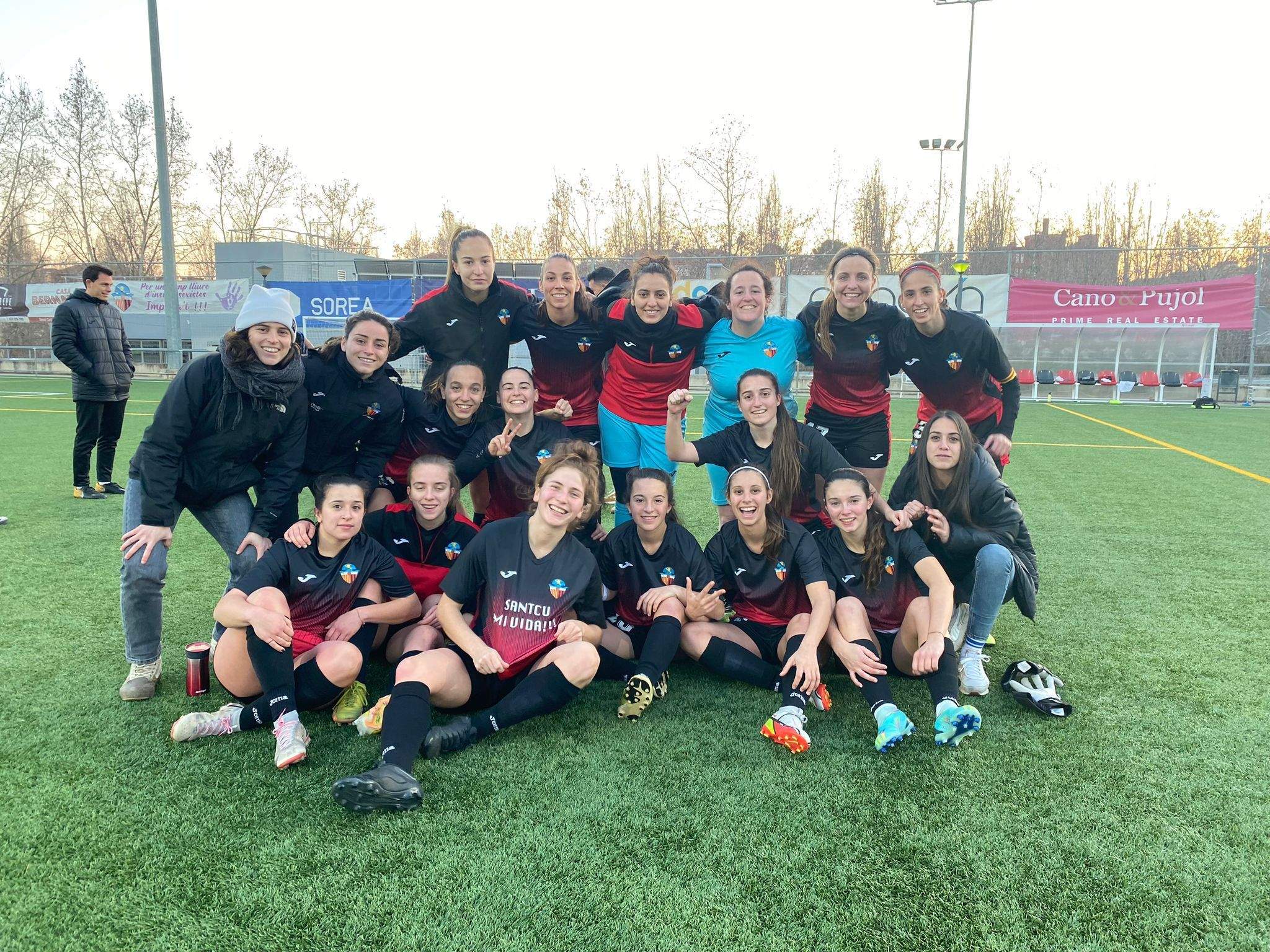 El Sant Cugat FC acaba la Preferent amb una àmplia golejada com a local. FOTO: Cedida