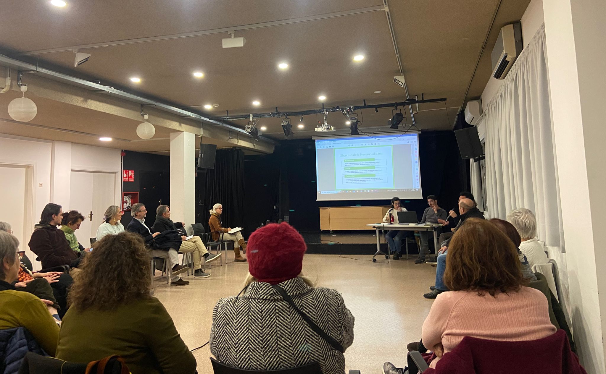 Consell de Barri del Centre Est. FOTO: TOT.