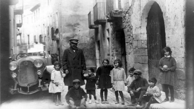 Einstein, a l'Espluga Francolí.