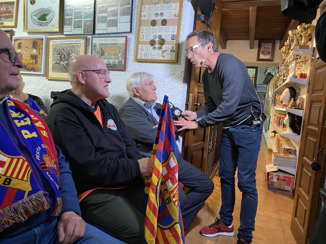 La Penya Blaugrana Sant Cugat va acollir el programa 'Un dia de partit' d'Esport3. FOTO: Cedida