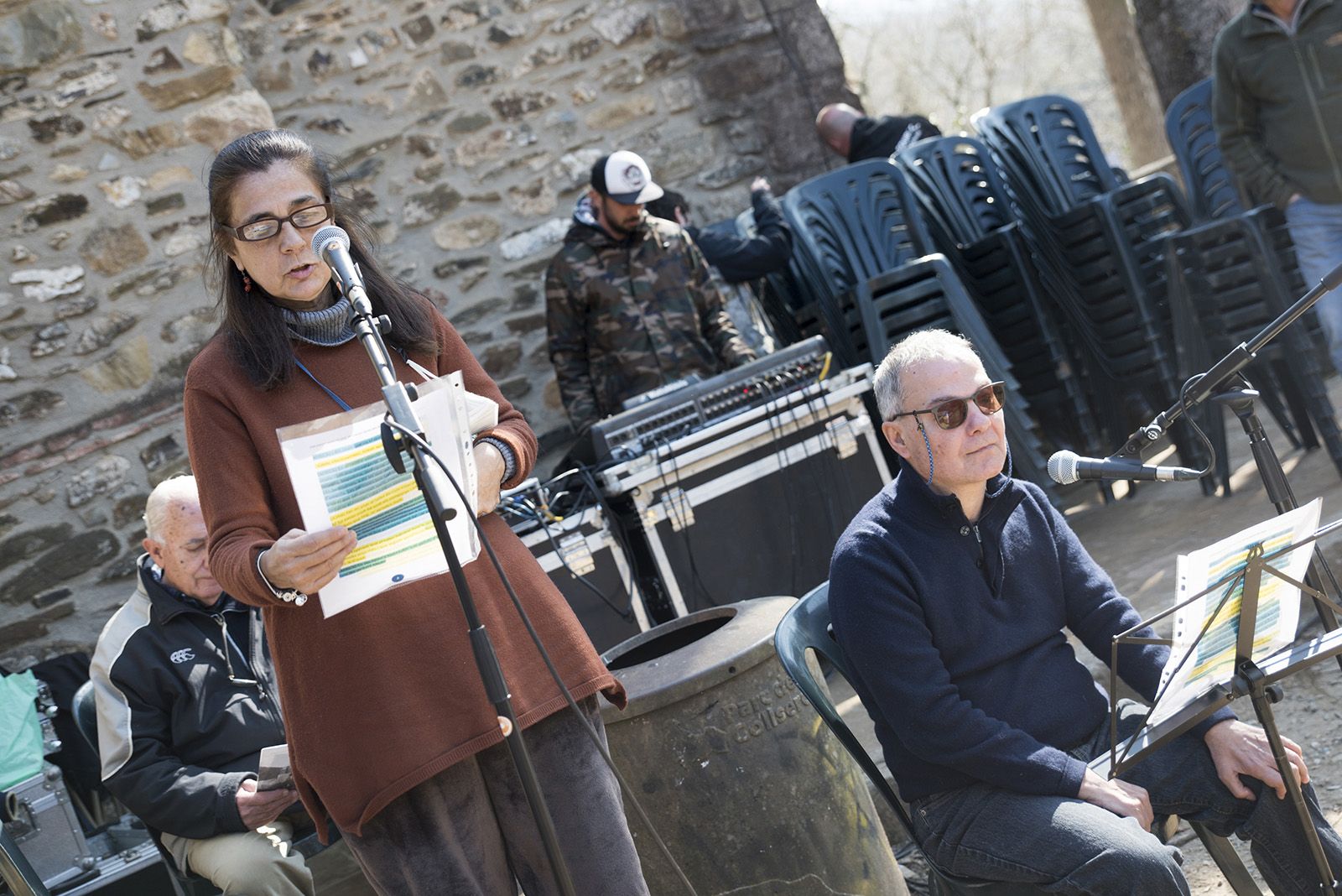 Parlaments del Taller Jeroni de Moragues a Sant Medir. FOTO: Bernat Millet.