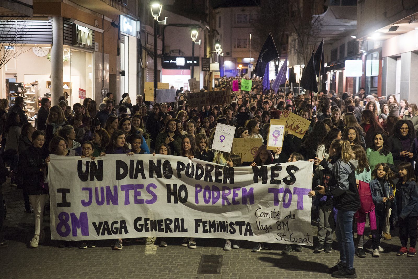 Manifestació 8M a Sant Cugat. FOTO: Bernat Millet.