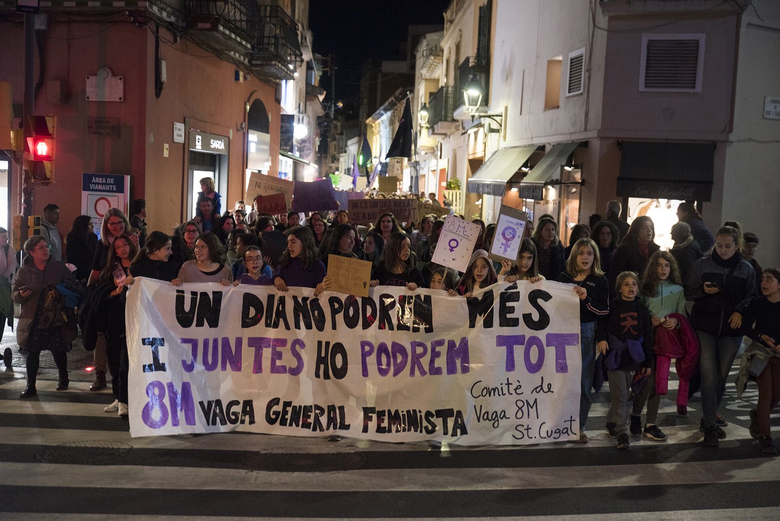 Manifestació 8M a Sant Cugat. FOTO: Bernat Millet.