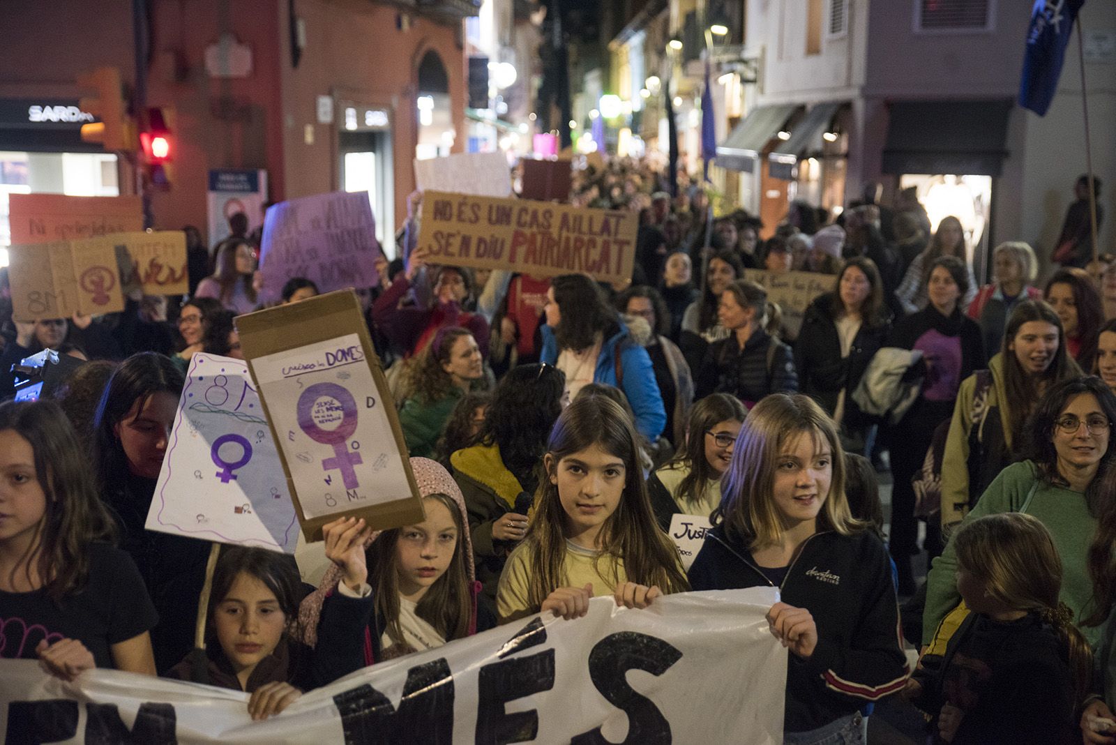 Manifestació 8M a Sant Cugat. FOTO: Bernat Millet.