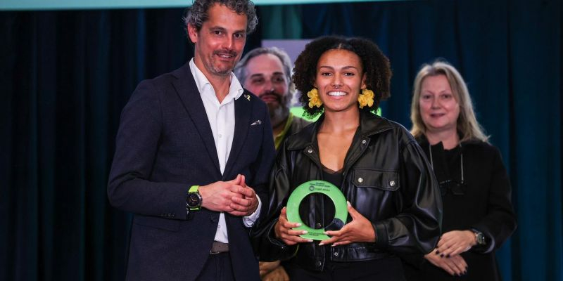 c3cd432c f1af 4372 a924 e81b7a9623e6