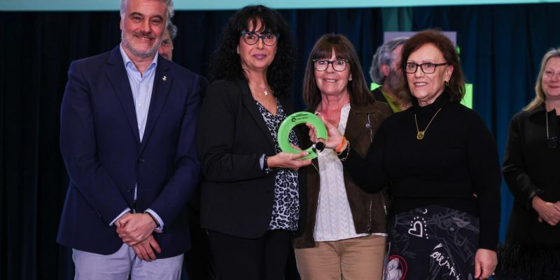 Premi a tota una trajectòria * 50 anys del SantCu femení esport en marxa 