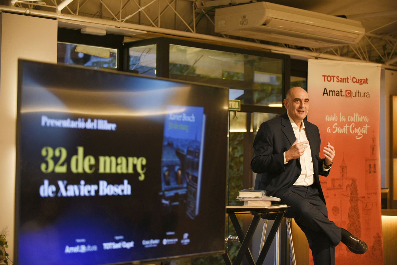 Presentació de la novel·la, '32 de MARÇ', de Xavier Bosch. FOTO: Bernat Millet.