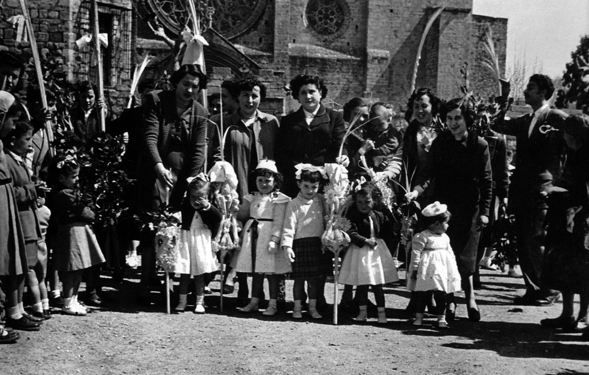 Família Feliu-Pujol el Dia de Rams de 1950-51. Foto: Arxiu TOT