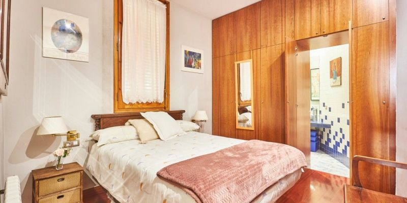 Dormitori del xalet de Sant Cugat de la immobiliària Vivendex. FOTO: Cedida