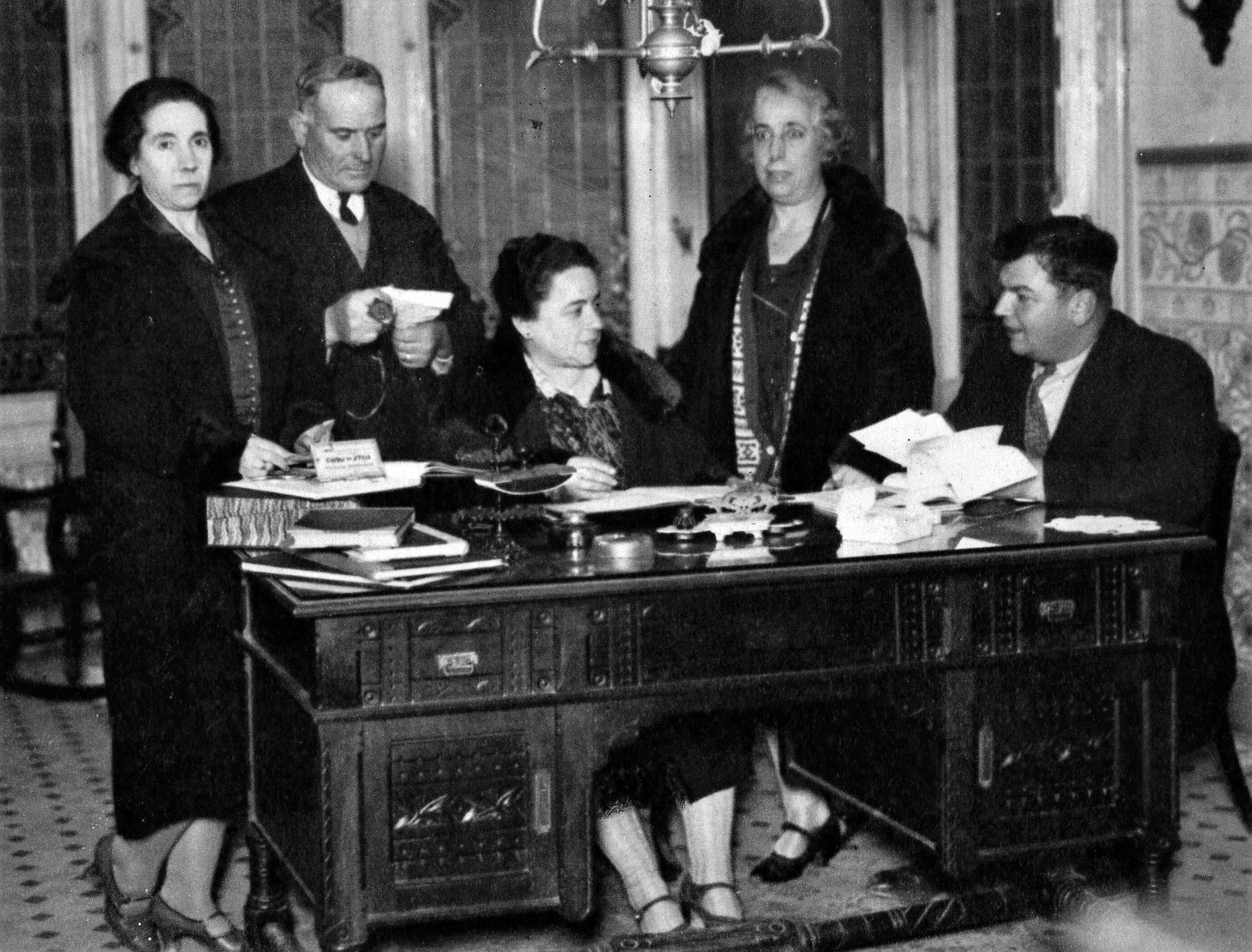 Fundadors i primera junta als anys 20. Foto: Creu Roja