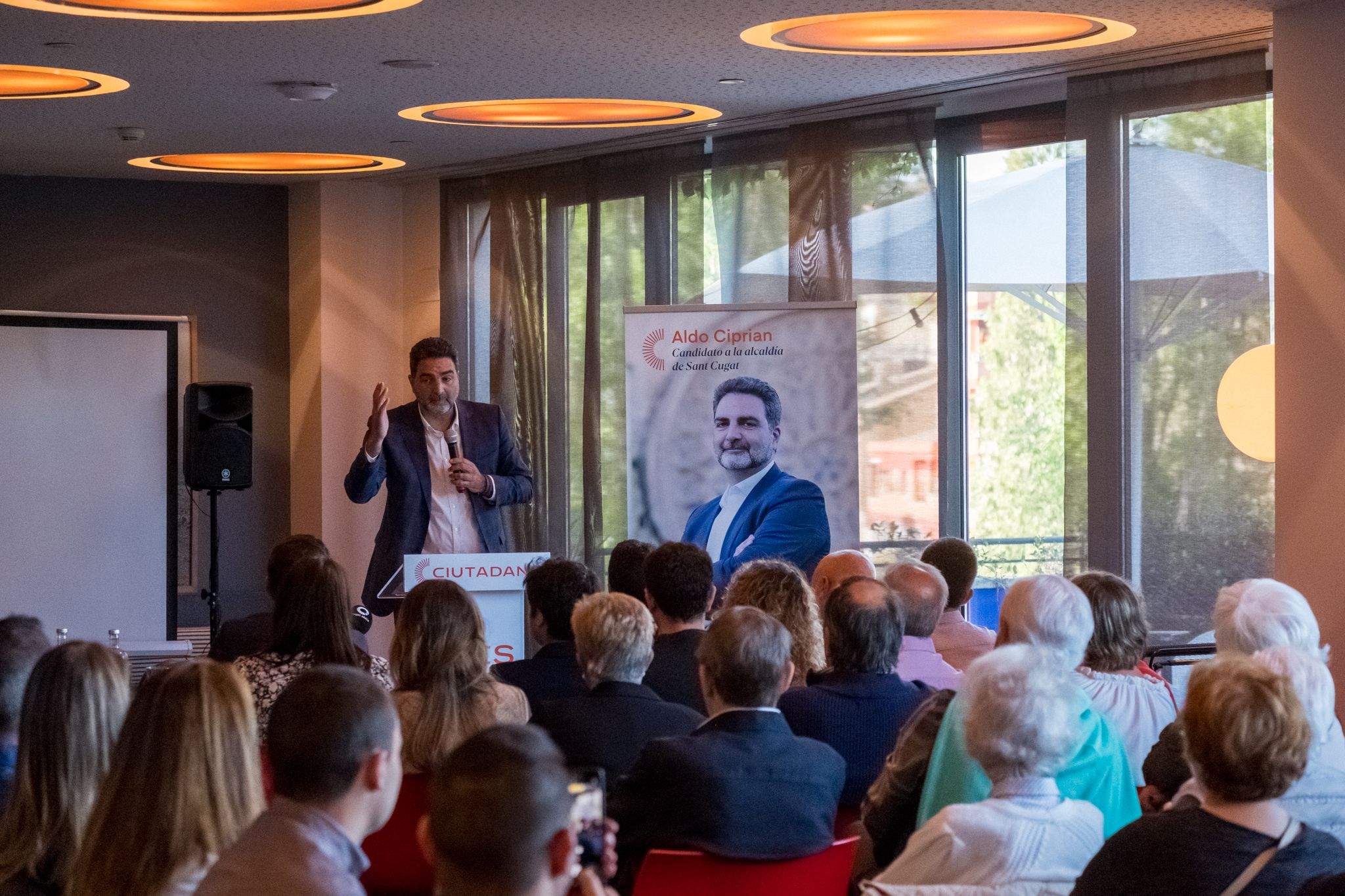 Presentació de Ciprian (Cs). FOTO: Ale Gómez