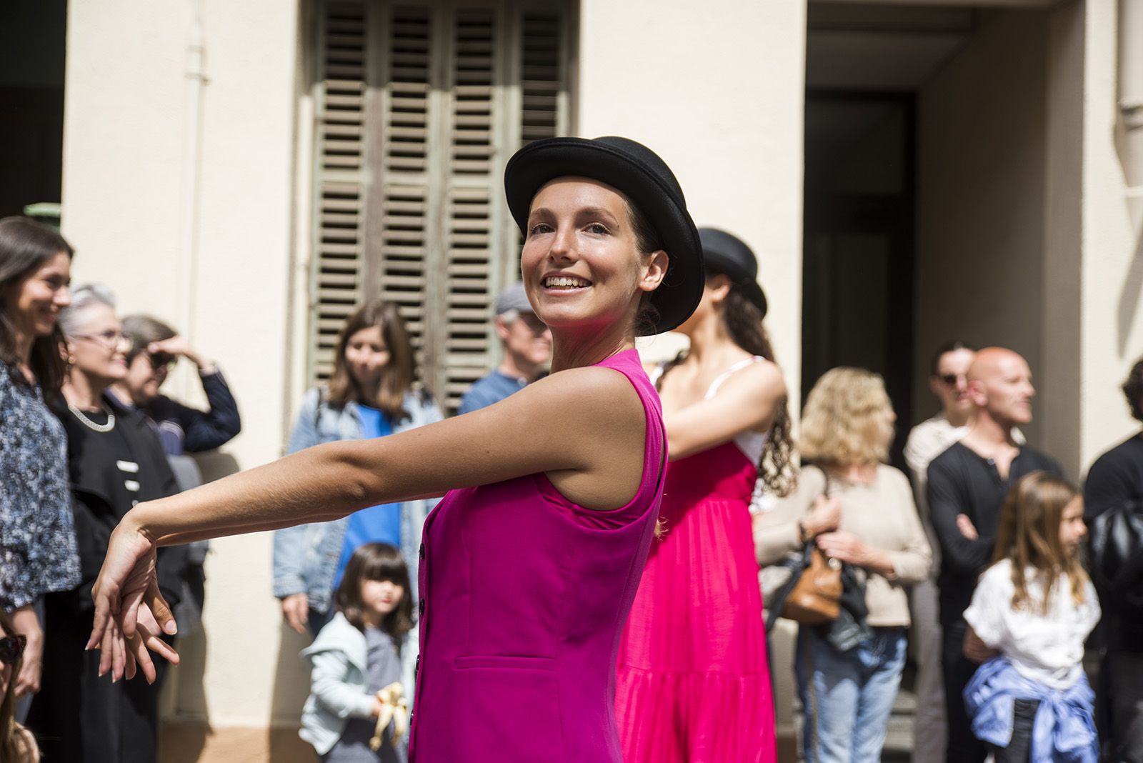 Dia Internacional de la Dansa:  El carrer dansa. FOTO: Bernat Millet.