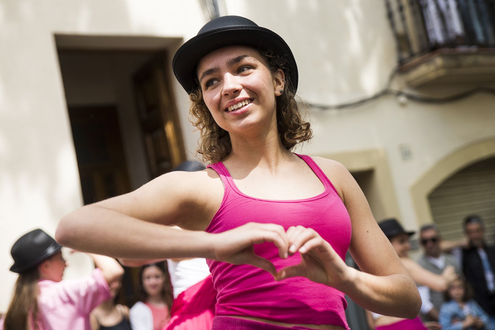 Dia Internacional de la Dansa:  El carrer dansa. FOTO: Bernat Millet.