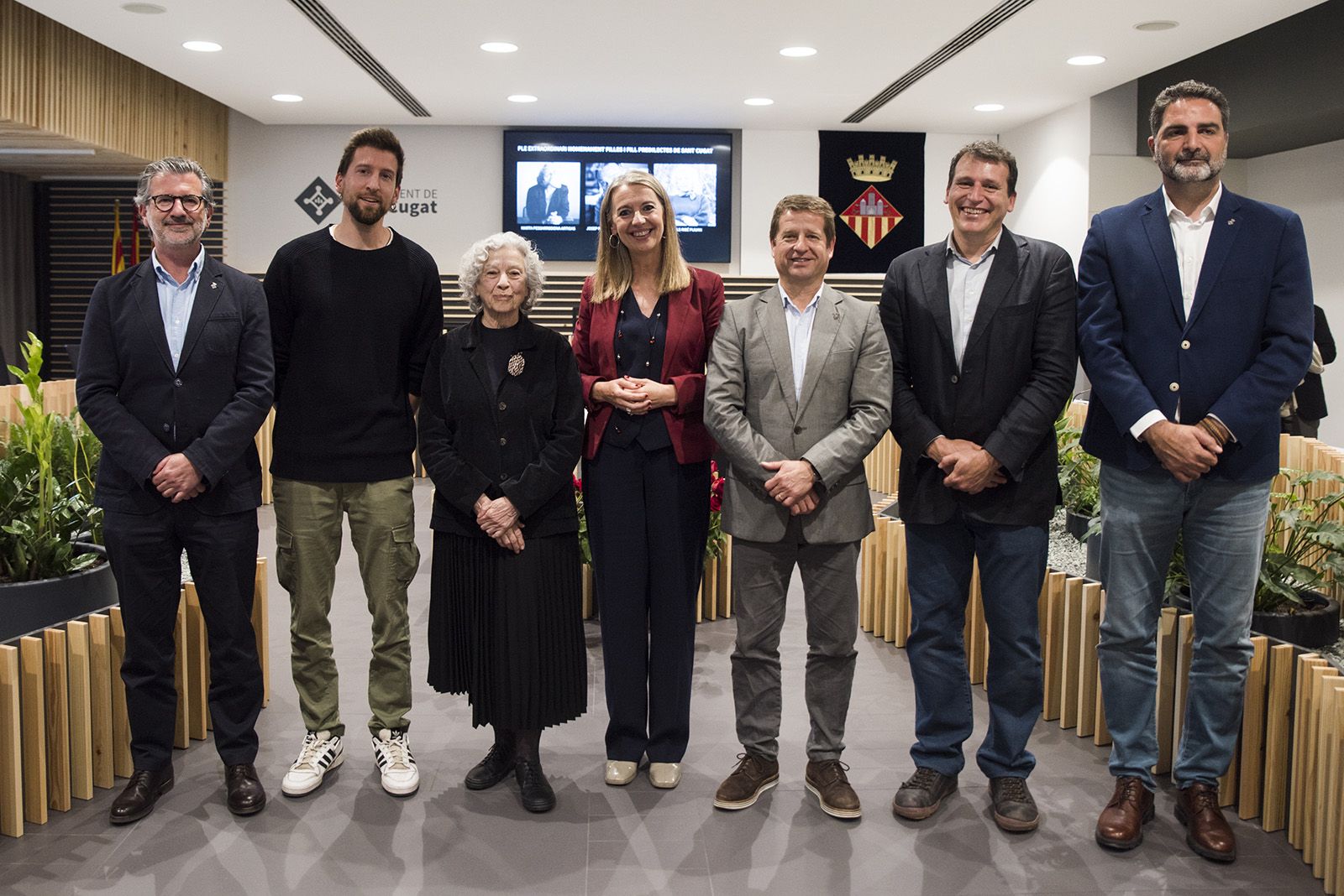 Nomenament com a fills predilectes de Sant Cugat de Marta Pessarrodona, Josep Pla Narbona i Àngels Ribé. FOTO: Bernat Millet.