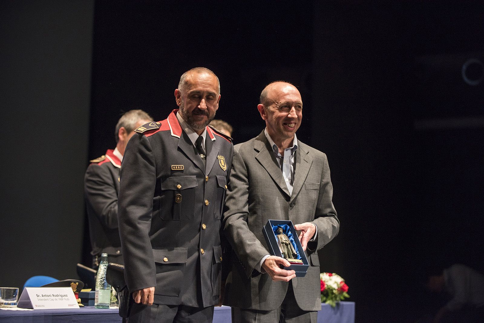 Celebració esquadres de l'Àrea Bàsica Policial (ABP) de Rubi, Sant Cugat i Castellbisbal. FOTO: Bernat Millet.