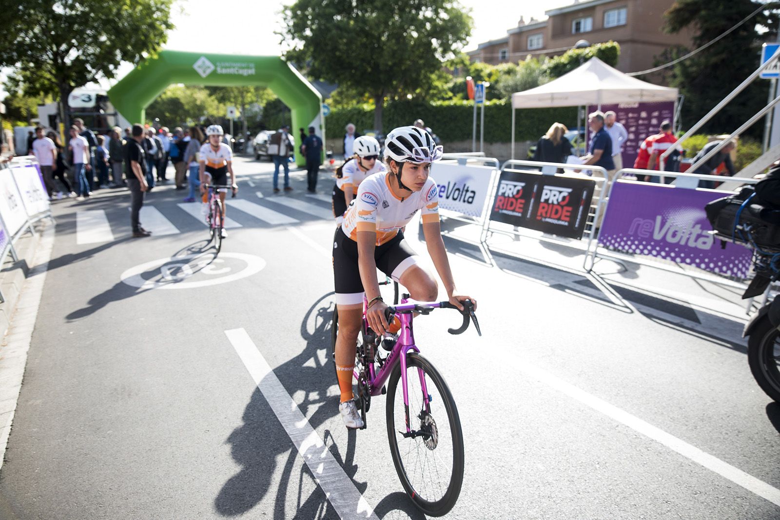 La 4a reVolta ha tornat a tenir punt de sortida i meta a Sant Cugat. FOTO: Bernat Millet.