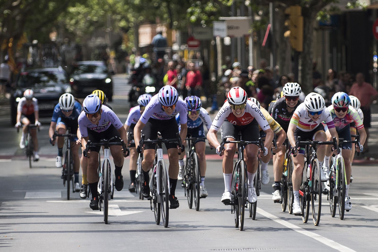 Josie Talbot (Cofidis Women's Team) ha estat 3a, en una dura lluita per la darrera posició del podi. FOTO: Bernat Millet