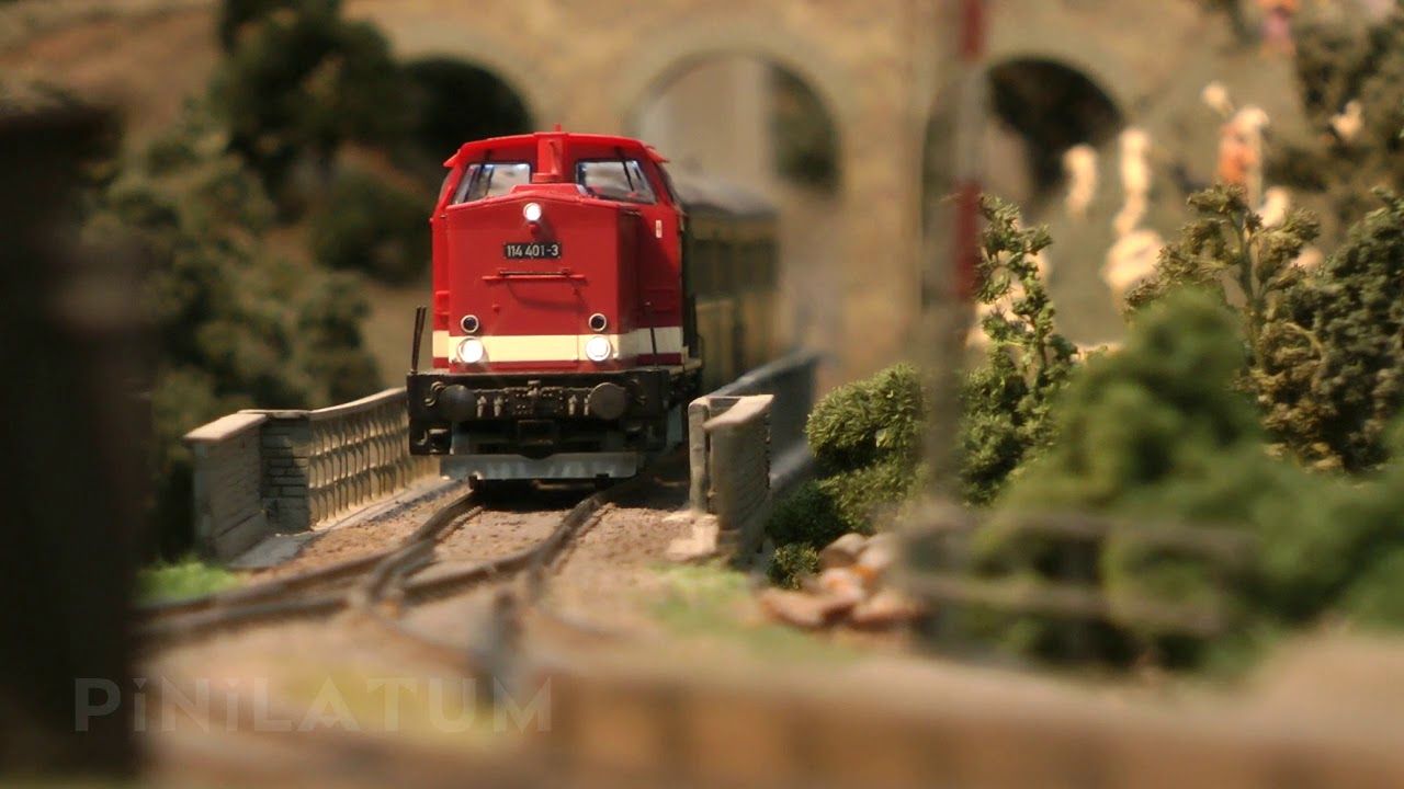 Tren en miniatura