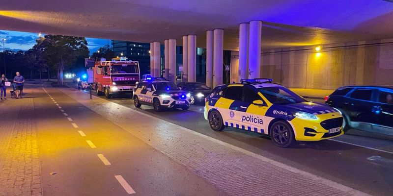 L'home es va precipitar a l'avinguda de la Via Augusta. FOTO: TOT Sant Cugat