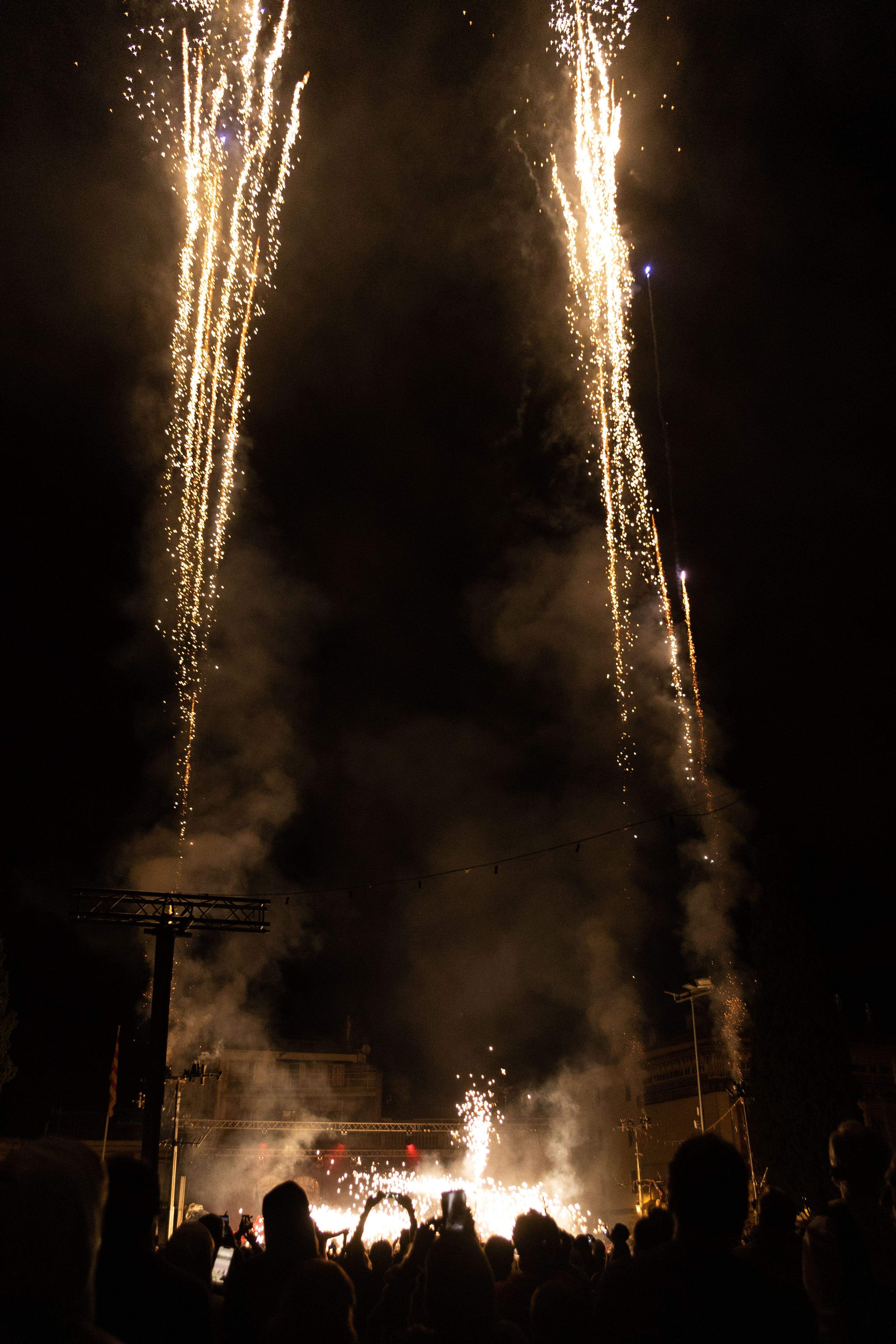 El correfoc de les bèsties. FOTO: Maria Canamases