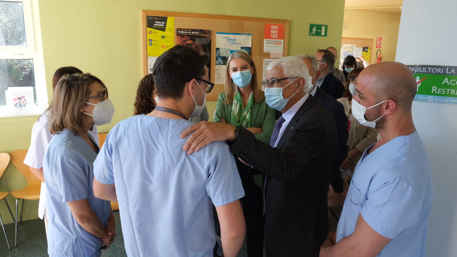 El conseller de Salut i l'alcaldessa de Sant Cugat visiten el CUAP de Sant Cugat. FOTO: Ajuntament