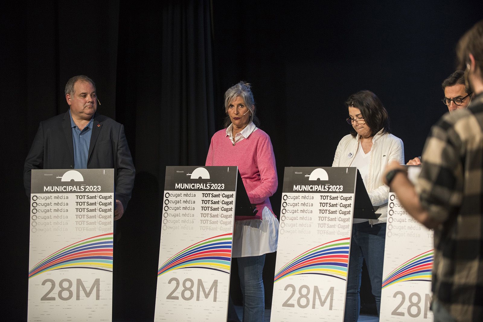 Debat de candidats de Valldoreix. FOTO: Bernat Millet.
