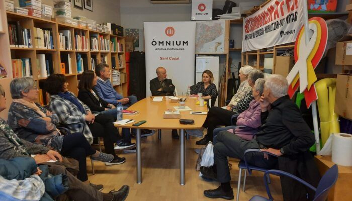 Lectures amb Òmnium Sant Cugat