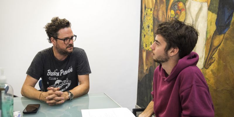 Entrevista a Oriol Piñeiro. FOTO: Bernat Millet