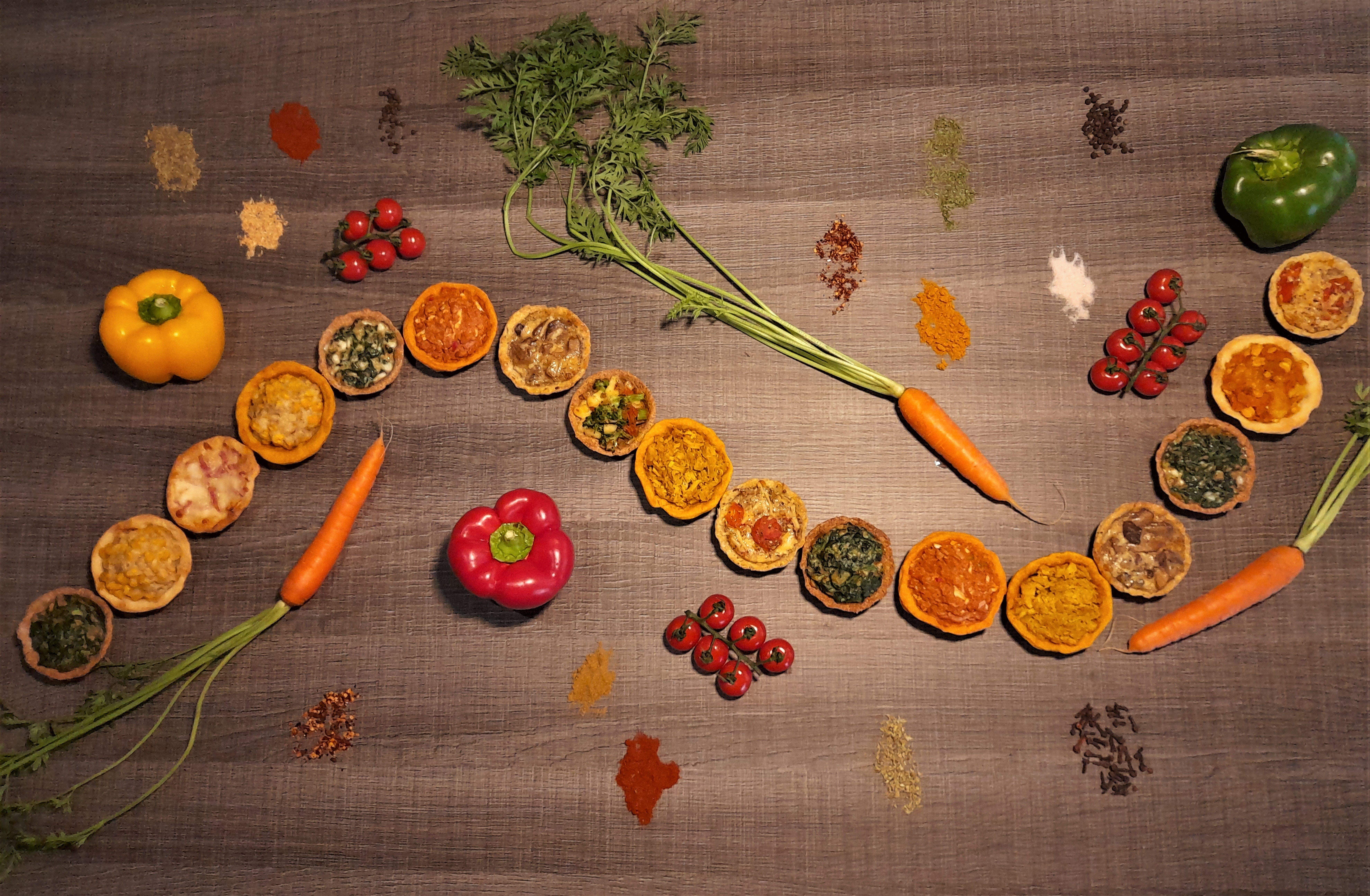 Tartelettes elaborades de forma 100% artesanal amb productes de proximitat a la cuina oberta. FOTO: Cedida