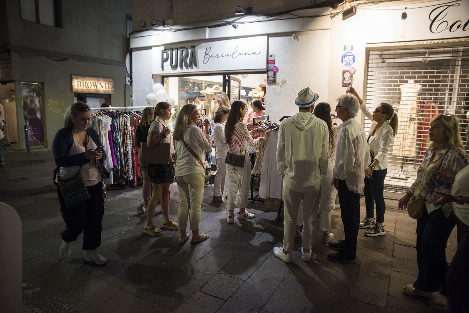 La 10a edició de la Nit en Blanc. FOTO: Bernat Millet.