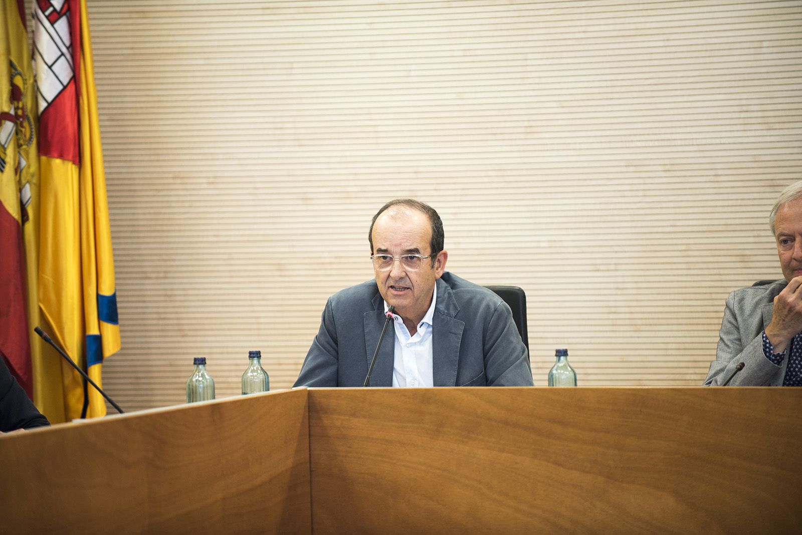 Constitució de la nova junta de Veïns de Valldoreix. FOTO: Bernat Millet.