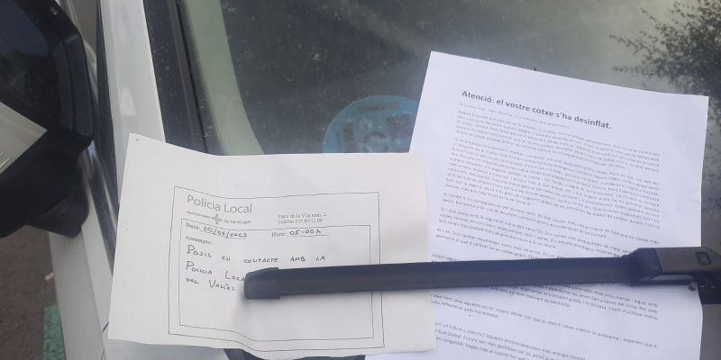  L'acció s'atribueix al grup ecologista Tyre Extinguishers FOTO: TOT Sant Cugat