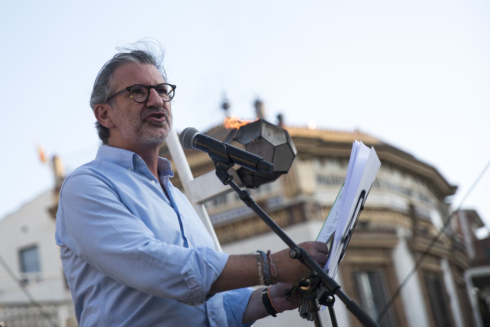 Rebuda de la Flama del Canigó amb el Ball d'homenatge i lectura del manifest, enguany escrit per Lluís Puig i Gordi. FOTO: Bernat Millet