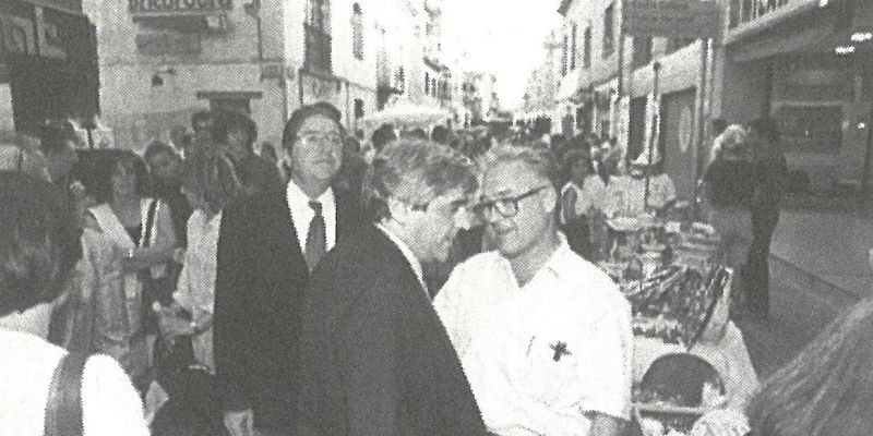 Primera botiga al carrer de Sant Cugat. 1994. FOTO: Arxiu del TOT