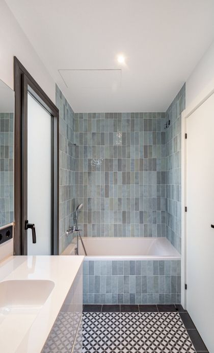 Imatge general del lavabo blau clar FOTO: Cedida