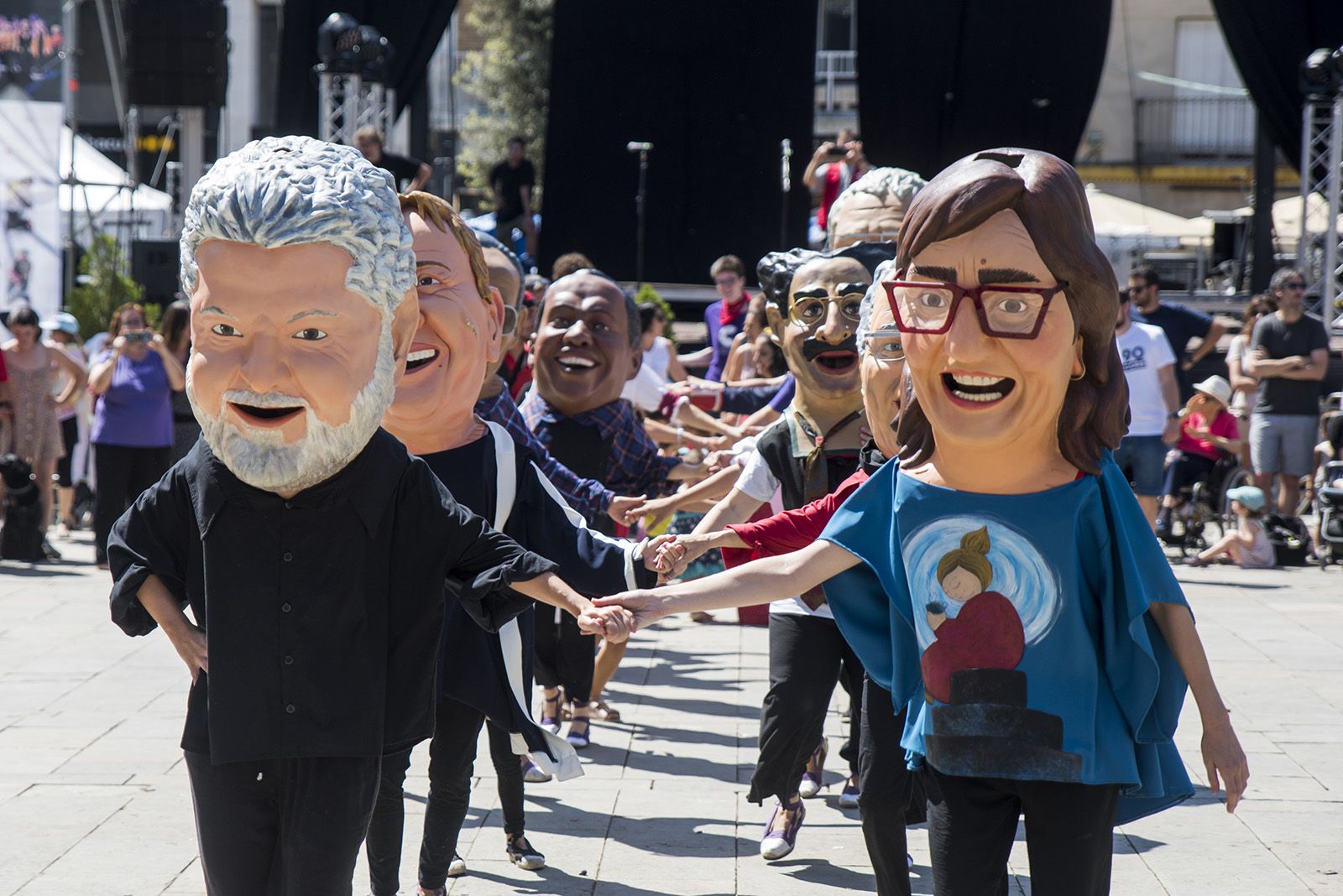 Ball de Caparrots i Capgrossos. FOTO: Bernat Millet.