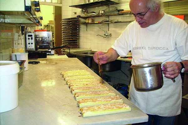  Joan Pros a l’obrador. Anys 2000. FOTO: Cedida