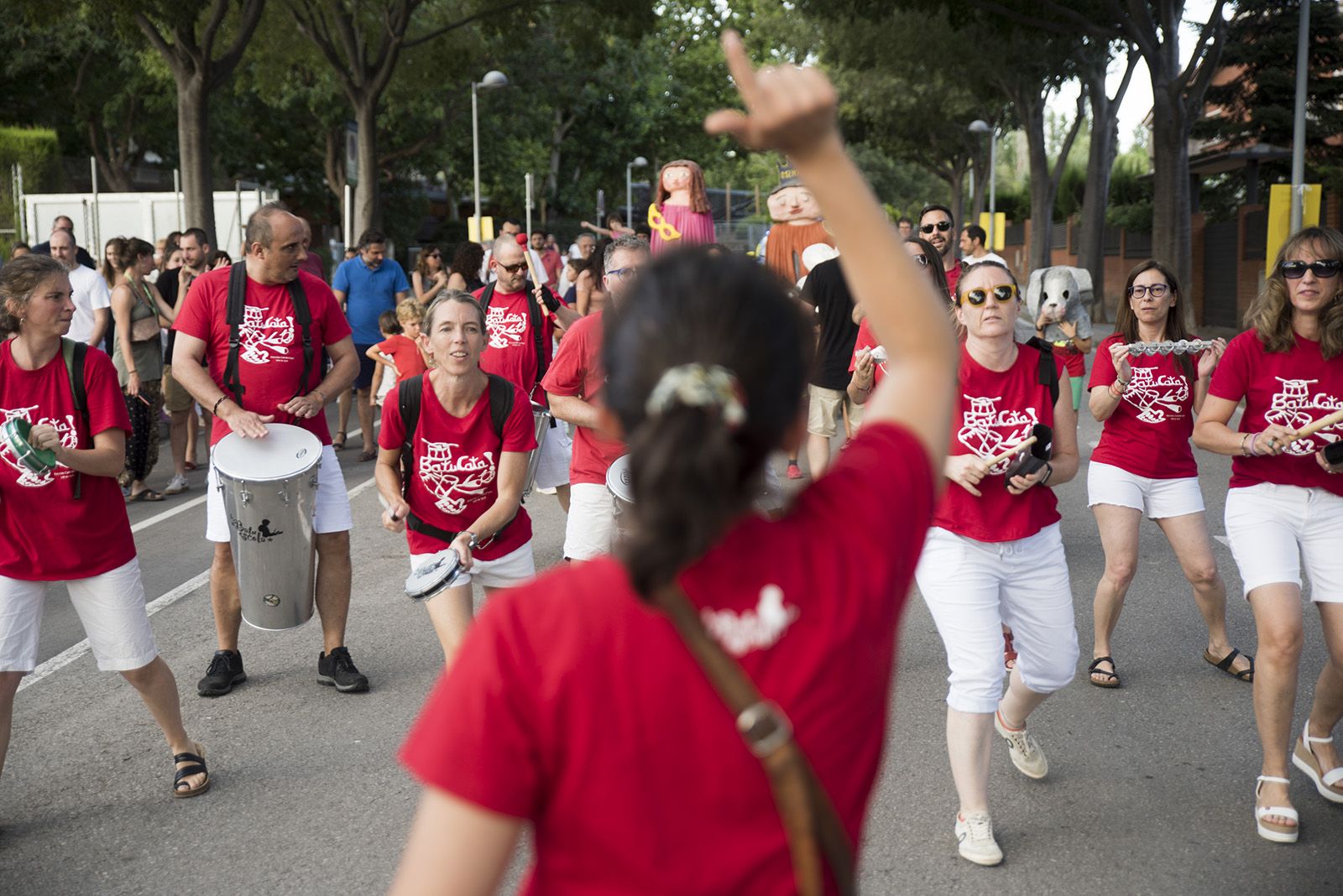 Cercavila de capgrossos i gegants de Festa Major de Mira-Sol. FOTO: Bernat Millet.